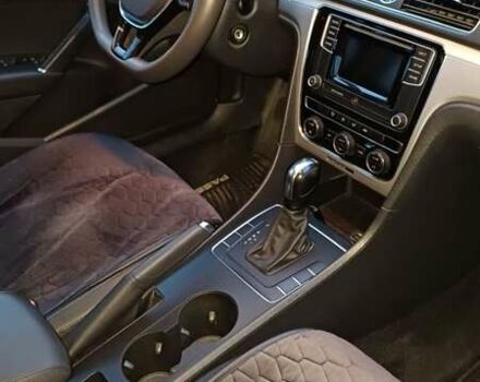 Белый Фольксваген Пассат, объемом двигателя 1.8 л и пробегом 148 тыс. км за 13300 $, фото 11 на Automoto.ua