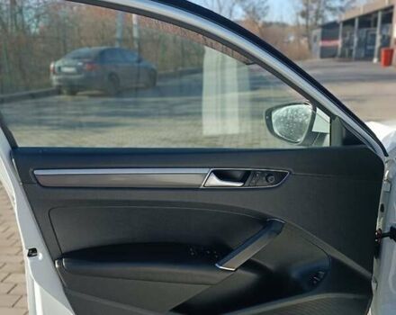 Білий Фольксваген Пассат, об'ємом двигуна 1.8 л та пробігом 234 тис. км за 10200 $, фото 11 на Automoto.ua