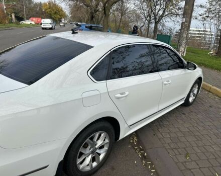 Белый Фольксваген Пассат, объемом двигателя 1.8 л и пробегом 107 тыс. км за 286 $, фото 2 на Automoto.ua