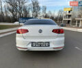 Фольксваген Пассат 2016 в Одессе на Automoto.ua Белый Фольксваген Пассат, объемом двигателя 1.4 л и пробегом 235 тыс. км за 17500 $, фото 4 на Automoto.ua