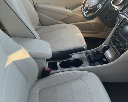 Білий Фольксваген Пассат, об'ємом двигуна 1.8 л та пробігом 118 тис. км за 13300 $, фото 13 на Automoto.ua