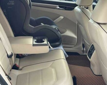 Білий Фольксваген Пассат, об'ємом двигуна 1.8 л та пробігом 110 тис. км за 8000 $, фото 10 на Automoto.ua