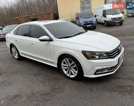 Белый Фольксваген Пассат, объемом двигателя 1.8 л и пробегом 206 тыс. км за 13800 $, фото 3 на Automoto.ua