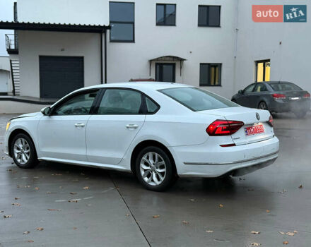 Белый Фольксваген Пассат, объемом двигателя 2 л и пробегом 273 тыс. км за 8300 $, фото 11 на Automoto.ua