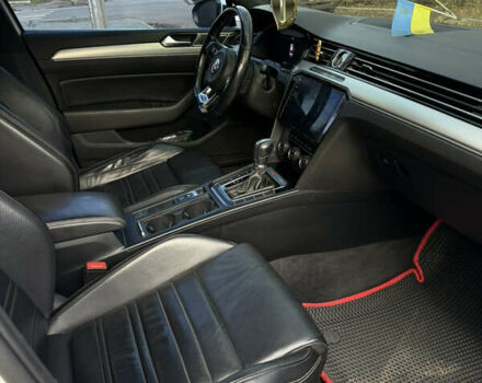 Белый Фольксваген Пассат, объемом двигателя 1.97 л и пробегом 375 тыс. км за 23500 $, фото 13 на Automoto.ua