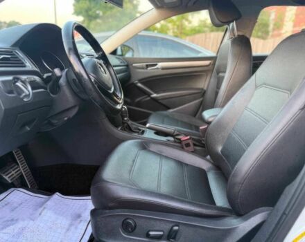 Белый Фольксваген Пассат, объемом двигателя 1.8 л и пробегом 64 тыс. км за 4600 $, фото 8 на Automoto.ua