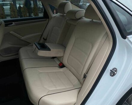 Белый Фольксваген Пассат, объемом двигателя 1.8 л и пробегом 167 тыс. км за 13990 $, фото 17 на Automoto.ua