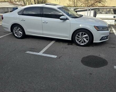 Белый Фольксваген Пассат, объемом двигателя 1.98 л и пробегом 133 тыс. км за 13300 $, фото 3 на Automoto.ua