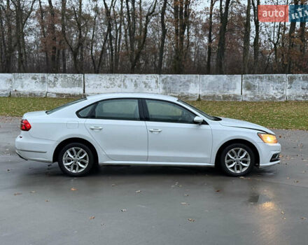 Белый Фольксваген Пассат, объемом двигателя 2 л и пробегом 273 тыс. км за 8300 $, фото 7 на Automoto.ua