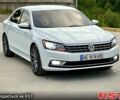 Білий Фольксваген Пассат, об'ємом двигуна 1.8 л та пробігом 170 тис. км за 9999 $, фото 1 на Automoto.ua