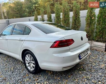 Белый Фольксваген Пассат, объемом двигателя 1.97 л и пробегом 240 тыс. км за 17900 $, фото 8 на Automoto.ua