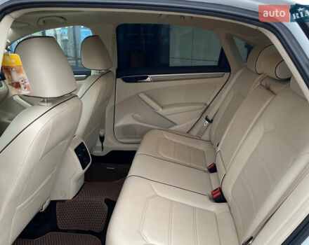 Белый Фольксваген Пассат, объемом двигателя 1.8 л и пробегом 198 тыс. км за 11990 $, фото 22 на Automoto.ua