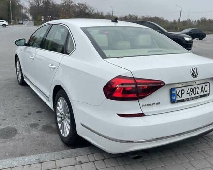 Білий Фольксваген Пассат, об'ємом двигуна 1.8 л та пробігом 181 тис. км за 14000 $, фото 4 на Automoto.ua