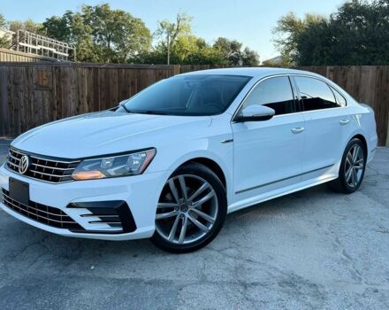 Белый Фольксваген Пассат, объемом двигателя 1.8 л и пробегом 53 тыс. км за 9800 $, фото 2 на Automoto.ua