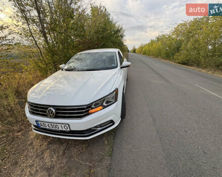 Белый Фольксваген Пассат, объемом двигателя 1.8 л и пробегом 185 тыс. км за 12650 $, фото 16 на Automoto.ua