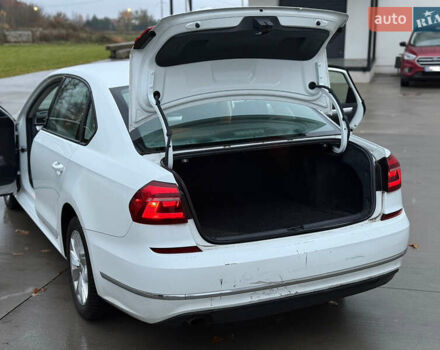 Белый Фольксваген Пассат, объемом двигателя 2 л и пробегом 273 тыс. км за 8300 $, фото 17 на Automoto.ua