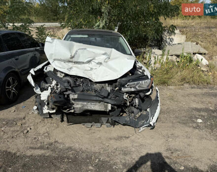 Белый Фольксваген Пассат, объемом двигателя 1.98 л и пробегом 163 тыс. км за 4500 $, фото 3 на Automoto.ua