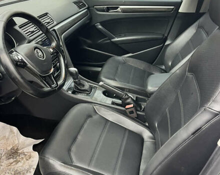 Белый Фольксваген Пассат, объемом двигателя 1.8 л и пробегом 203 тыс. км за 9900 $, фото 8 на Automoto.ua