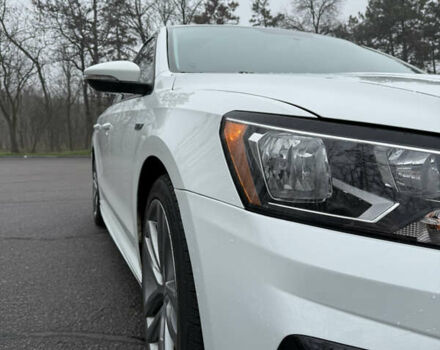 Білий Фольксваген Пассат, об'ємом двигуна 1.98 л та пробігом 135 тис. км за 16000 $, фото 9 на Automoto.ua