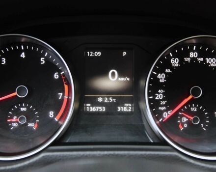 Белый Фольксваген Пассат, объемом двигателя 3.6 л и пробегом 136 тыс. км за 15500 $, фото 14 на Automoto.ua