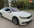 Белый Фольксваген Пассат, объемом двигателя 1.97 л и пробегом 187 тыс. км за 26000 $, фото 1 на Automoto.ua