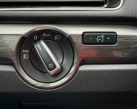 Белый Фольксваген Пассат, объемом двигателя 2 л и пробегом 119 тыс. км за 17400 $, фото 17 на Automoto.ua