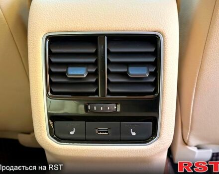 Белый Фольксваген Пассат, объемом двигателя 2 л и пробегом 192 тыс. км за 9999 $, фото 8 на Automoto.ua