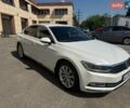 Белый Фольксваген Пассат, объемом двигателя 1.97 л и пробегом 256 тыс. км за 16800 $, фото 1 на Automoto.ua
