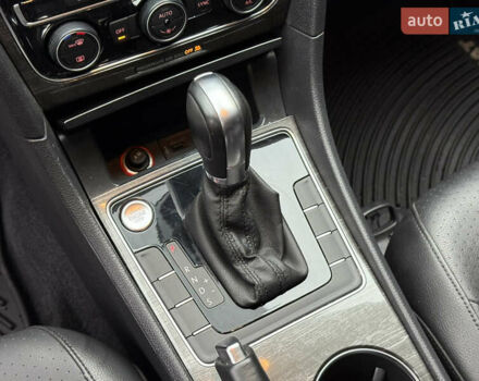 Белый Фольксваген Пассат, объемом двигателя 1.8 л и пробегом 57 тыс. км за 11299 $, фото 42 на Automoto.ua