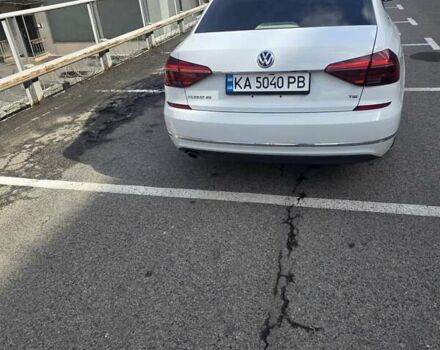 Белый Фольксваген Пассат, объемом двигателя 1.98 л и пробегом 133 тыс. км за 13300 $, фото 6 на Automoto.ua