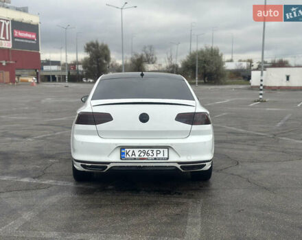 Белый Фольксваген Пассат, объемом двигателя 1.97 л и пробегом 178 тыс. км за 18900 $, фото 5 на Automoto.ua