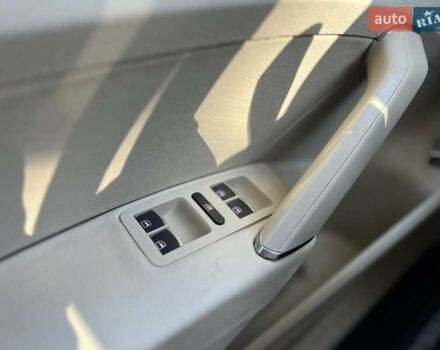 Фольксваген Пассат 2017 в Львове на Automoto.ua Белый Фольксваген Пассат, объемом двигателя 1.8 л и пробегом 78 тыс. км за 15750 $, фото 23 на Automoto.ua