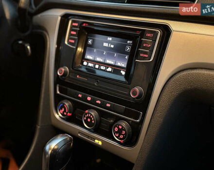 Белый Фольксваген Пассат, объемом двигателя 2 л и пробегом 273 тыс. км за 8300 $, фото 21 на Automoto.ua