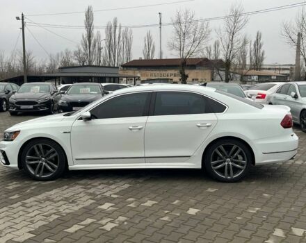 Белый Фольксваген Пассат, объемом двигателя 1.8 л и пробегом 109 тыс. км за 16500 $, фото 3 на Automoto.ua