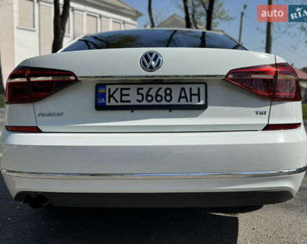 Белый Фольксваген Пассат, объемом двигателя 1.8 л и пробегом 78 тыс. км за 13800 $, фото 18 на Automoto.ua