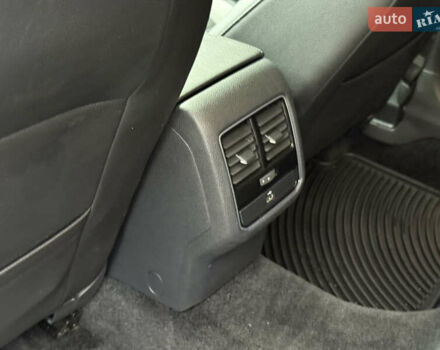 Белый Фольксваген Пассат, объемом двигателя 1.8 л и пробегом 57 тыс. км за 11299 $, фото 55 на Automoto.ua