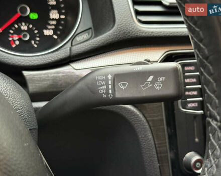 Белый Фольксваген Пассат, объемом двигателя 1.8 л и пробегом 57 тыс. км за 11299 $, фото 46 на Automoto.ua