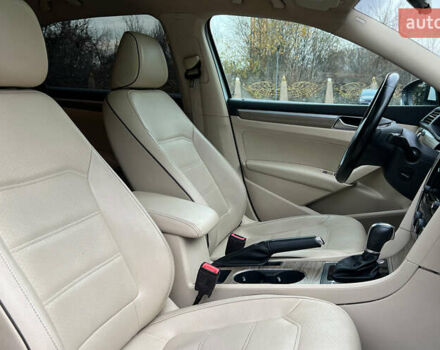 Білий Фольксваген Пассат, об'ємом двигуна 1.98 л та пробігом 115 тис. км за 12999 $, фото 19 на Automoto.ua