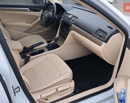 Белый Фольксваген Пассат, объемом двигателя 1.98 л и пробегом 133 тыс. км за 13300 $, фото 17 на Automoto.ua