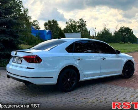 Белый Фольксваген Пассат, объемом двигателя 2 л и пробегом 192 тыс. км за 9999 $, фото 3 на Automoto.ua