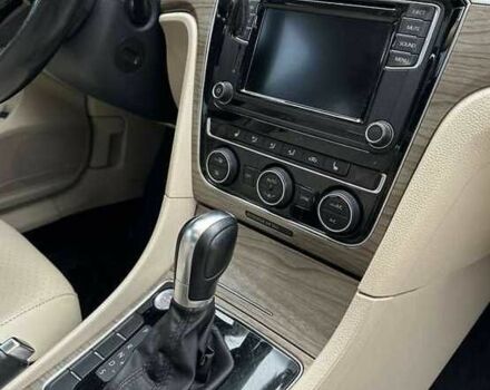 Білий Фольксваген Пассат, об'ємом двигуна 1.8 л та пробігом 132 тис. км за 10000 $, фото 10 на Automoto.ua