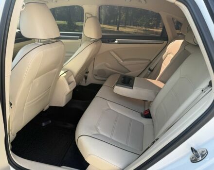 Белый Фольксваген Пассат, объемом двигателя 1.8 л и пробегом 160 тыс. км за 13999 $, фото 7 на Automoto.ua