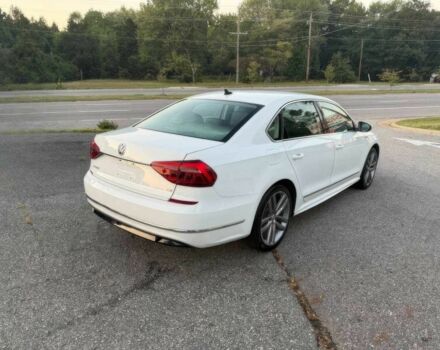 Белый Фольксваген Пассат, объемом двигателя 1.8 л и пробегом 64 тыс. км за 4600 $, фото 7 на Automoto.ua