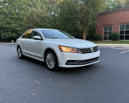 Білий Фольксваген Пассат, об'ємом двигуна 1.8 л та пробігом 59 тис. км за 2550 $, фото 1 на Automoto.ua