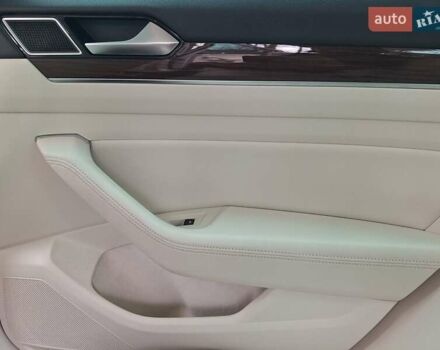 Белый Фольксваген Пассат, объемом двигателя 2 л и пробегом 200 тыс. км за 22500 $, фото 39 на Automoto.ua