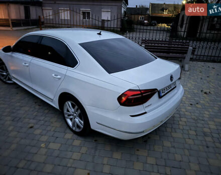 Белый Фольксваген Пассат, объемом двигателя 1.8 л и пробегом 185 тыс. км за 12650 $, фото 11 на Automoto.ua