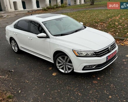 Белый Фольксваген Пассат, объемом двигателя 1.8 л и пробегом 150 тыс. км за 14600 $, фото 6 на Automoto.ua