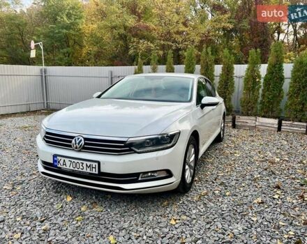Белый Фольксваген Пассат, объемом двигателя 1.97 л и пробегом 240 тыс. км за 17900 $, фото 97 на Automoto.ua