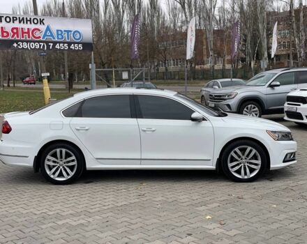 Белый Фольксваген Пассат, объемом двигателя 2 л и пробегом 119 тыс. км за 17400 $, фото 7 на Automoto.ua