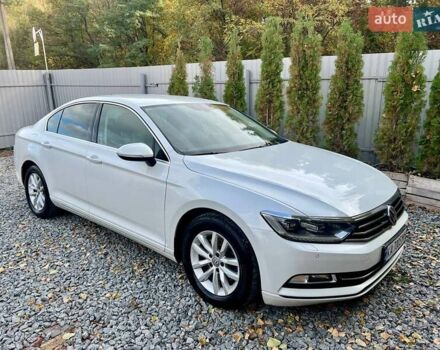 Белый Фольксваген Пассат, объемом двигателя 1.97 л и пробегом 240 тыс. км за 17900 $, фото 25 на Automoto.ua